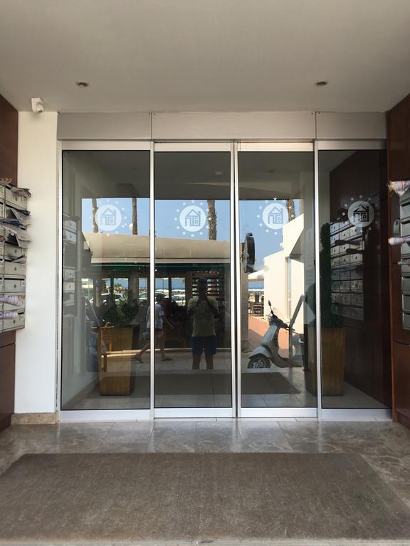 Ithaki Phinikoudes Apartment No. 102 Larnaca Dış mekan fotoğraf